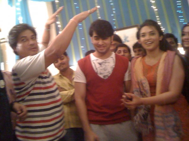 7521_137455029071_733184071_2761844_2543693_n - Sharad Malhotra