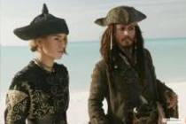 small_kinopoisk_ru-Pirates-Caribbean-At-World-s-End-490406.jpg - pirati caribscovo morea