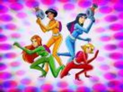 cele 4 spioane - Totally spies