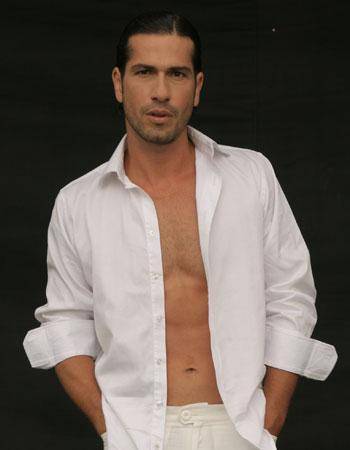 Sin_senos_no_hay_para_so_1246720260_4_2008