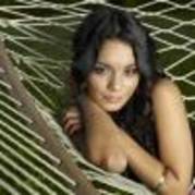 M1uiZX403078-01 - vanessa hudgens