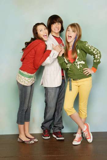 Miley, Oliver si Lilly - Hannah Montana Serialul