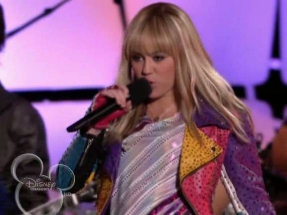 o904a8ad9fe13ac92b09417e1ff0083c1 - Hannah Montana