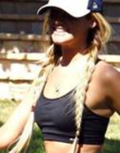 raraaaa - ASHLEY TISDALE POZE RARE