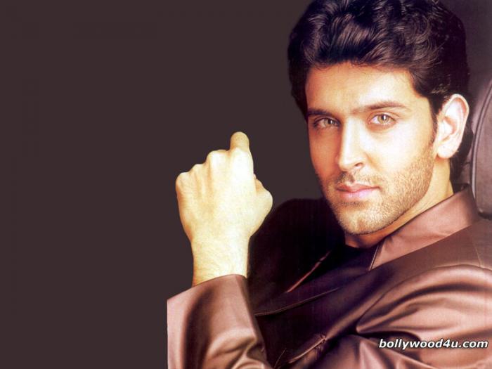 hrithik_roshan (66); Actor indian ce a devenit peste noapte un super star, din cauza filmului de succes "Kaho Naa... Pyaa
