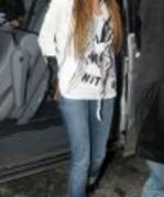 thumb_001 - miley cyrus Arriving at the Disney Store in Covent Garden in London