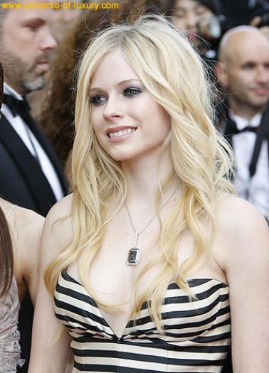 avril-lavigne - AVRIL LAVIGNE