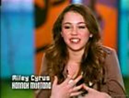 miley-cyrus_dot_com-disney-channel-express-yourself1-021