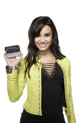 3 - Demi Lovato - Si telefonul ei super cool