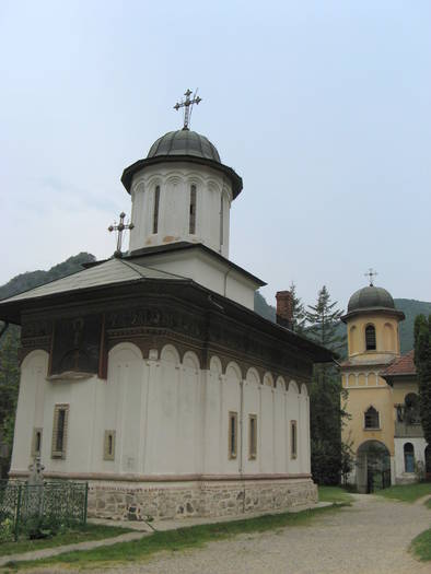 pic 125 - manastiri