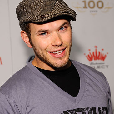 kellan-lutz-photo - Kellan Lutz