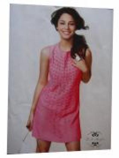 QBVDHTHAUZACKZKJHJC - vanessa anne hudgens