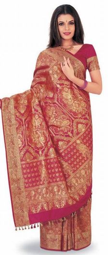 indian-sari-woman - Saree-uri