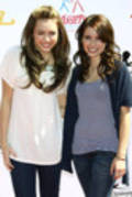 Miley%20Cyrus%20and%20Emma%20Roberts-CSH-030157