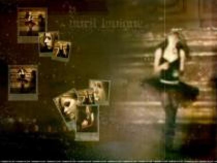 HXEWGFWEYWMWNEWIVTY - alte poze cu avril lavigne