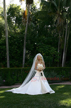 avril2 - Avril Lavigne-nunta