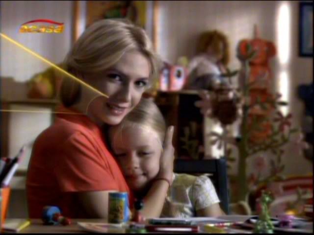 erfhfgj3 - Poze Cu Adela Popescu-Lia In Ingerasii Si Cativa Colegi