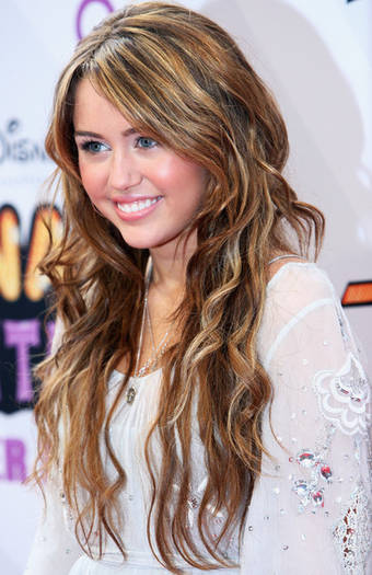 Hannah Montana Movie Berlin Premiere UHi7Gx0kNe5l