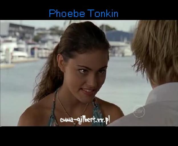 cleo ( Phoebe Tonkin )