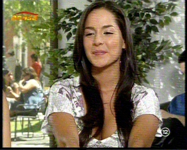 gv7svlkr8twsecx8cugj - Carmen Villalobos