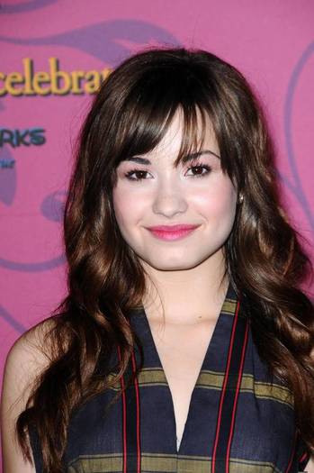 demilovato_net-3mileyssweet16-0022 - 0-Demi Lovato-0