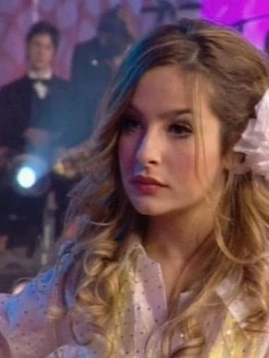 brenda-baskstage - Brenda Asnicar