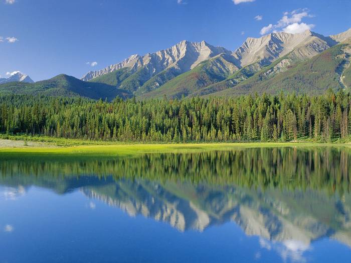 Dog Lake, Kootenay National Park, British Columbia, Canada - Canada Wallpapers