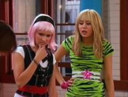 STJXJAJZALFQTCYTRST - miley cyrus - hannah montana