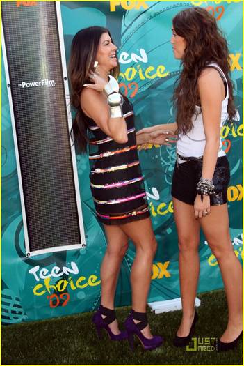 2j4f4t3 - Miley Cyrus - Teen Choice Awards 2009