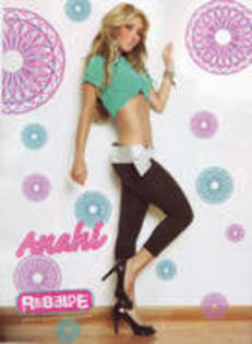 24 - club anahi