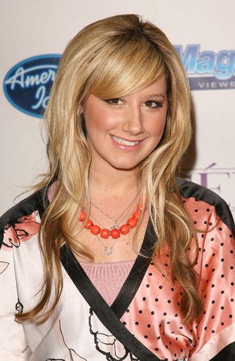 5 - poze ashley tisdale