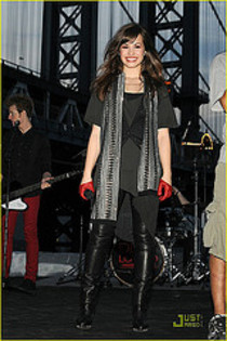 3301849922_14a0a15eae_m