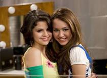 XDBUBEQKJOBGHFWSHXS - vedeta mea favorita