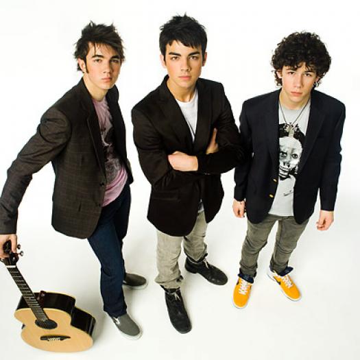 a45jonas-brothers - Jonas Brothers