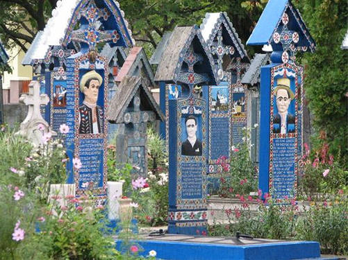 cimitirul-vesel - maramures-cimitirul vesel