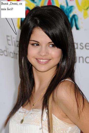 selena-gomez-03_nc[1]