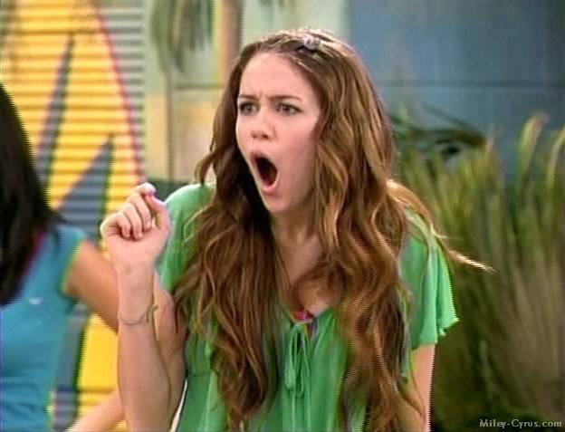 miley-cyrus_com-hannahmontana-season2promo1-130