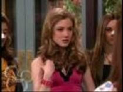 gigi - magicieni din waverly place poze