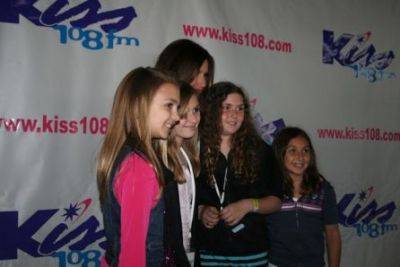 normal_017 - 2009 Kiss 108 Concert - Backstage and Interviews