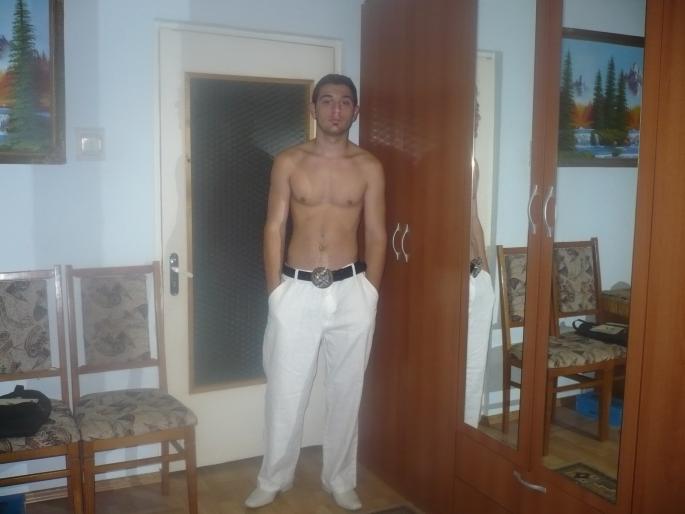 mihai ; wow ce corp am vai vai !!
