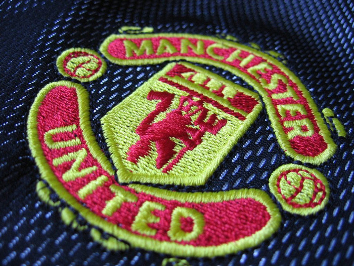 anoopcore1024x768redarmyfc_com_Mon90809Manchester_United_shirt - Desktop Manchester United FC