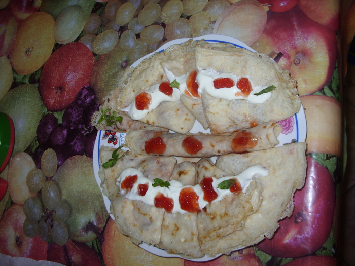 portofele delicioase cu branza si dulceata de gutui