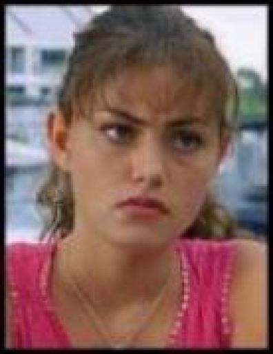 WCRCHBIAEHJCDNGZZAD[1] - Phoebe Tonkin