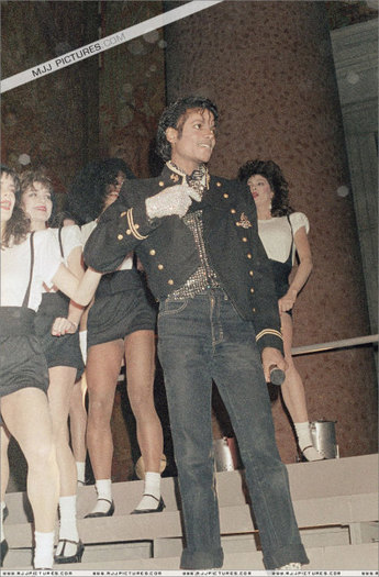 34gq734 - michael jackson