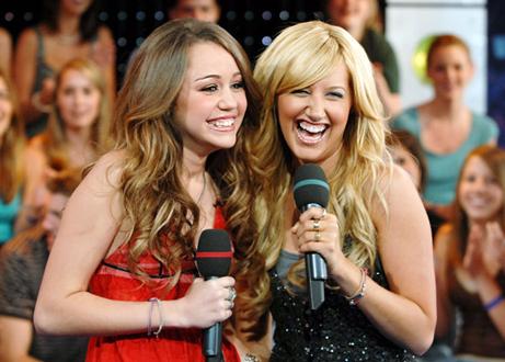 miley-cyrus and ashely