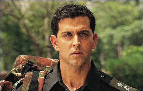 hrithik_roshan (156); Actor indian ce a devenit peste noapte un super star, din cauza filmului de succes "Kaho Naa... Pyaa
