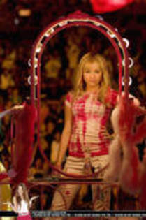 TLTXSVDJXOPJRLMAVGJ - hannah montana the movie