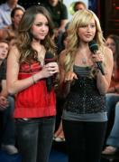 AEURHXDYNANNEOJAMSW - ashley tisdale si miley