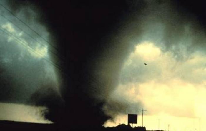 image008 - tornade