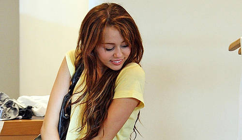 2565461905_4aee05733c - miley cyrus